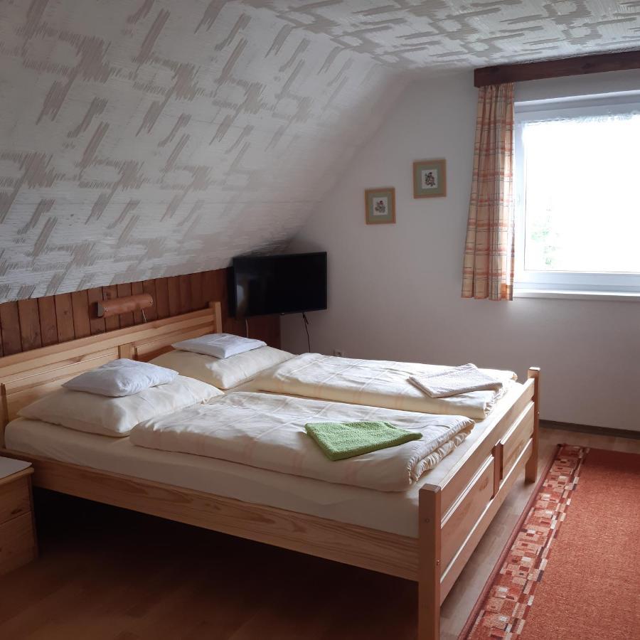 Pension Kristyna Кашперске-Гори Экстерьер фото
